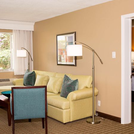 וסט פאלם ביץ' Best Western Palm Beach Lakes מראה חיצוני תמונה