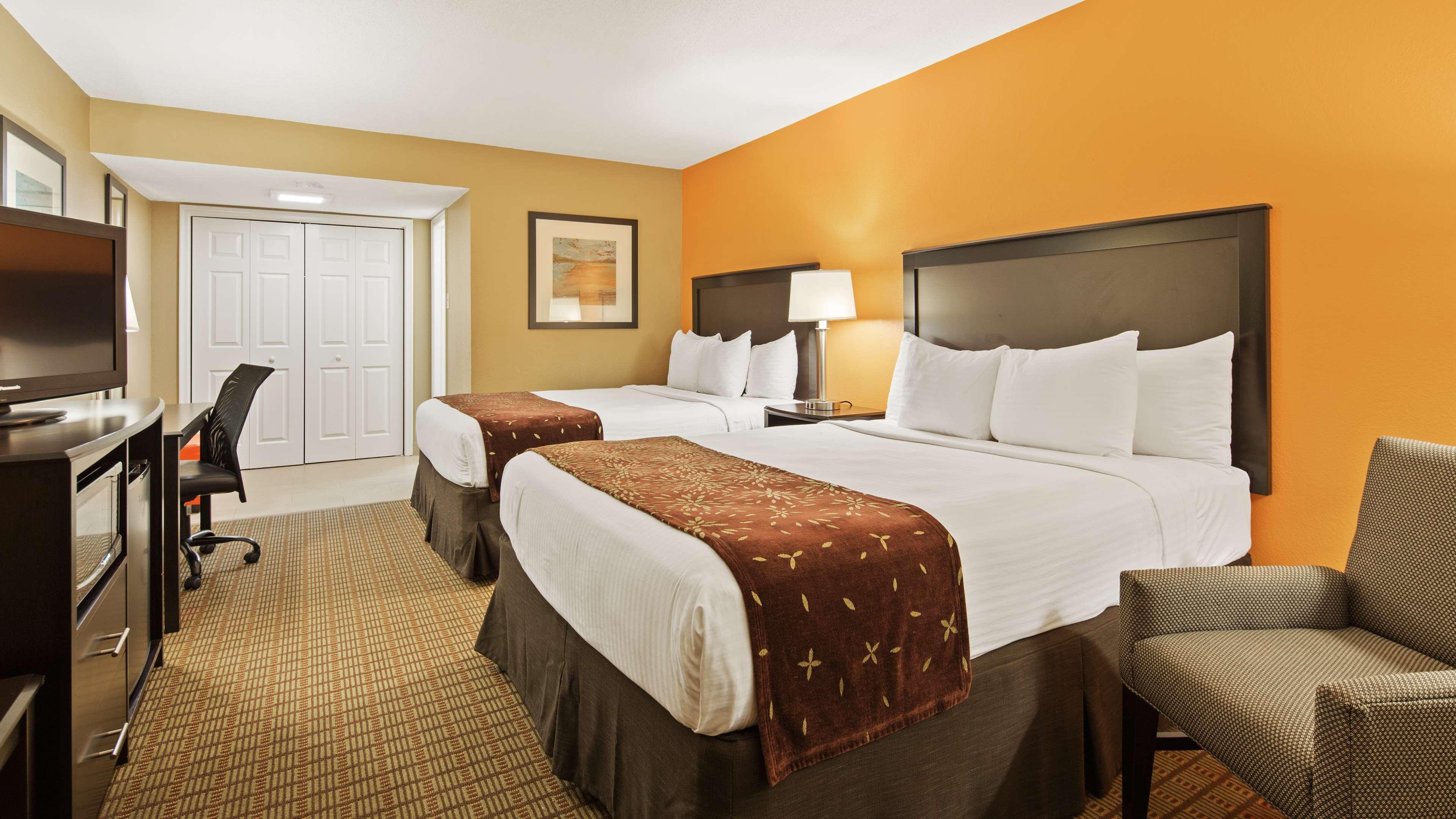וסט פאלם ביץ' Best Western Palm Beach Lakes מראה חיצוני תמונה