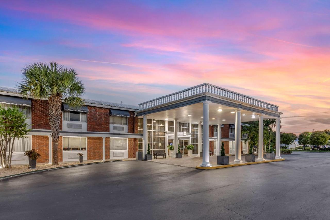 וסט פאלם ביץ' Best Western Palm Beach Lakes מראה חיצוני תמונה