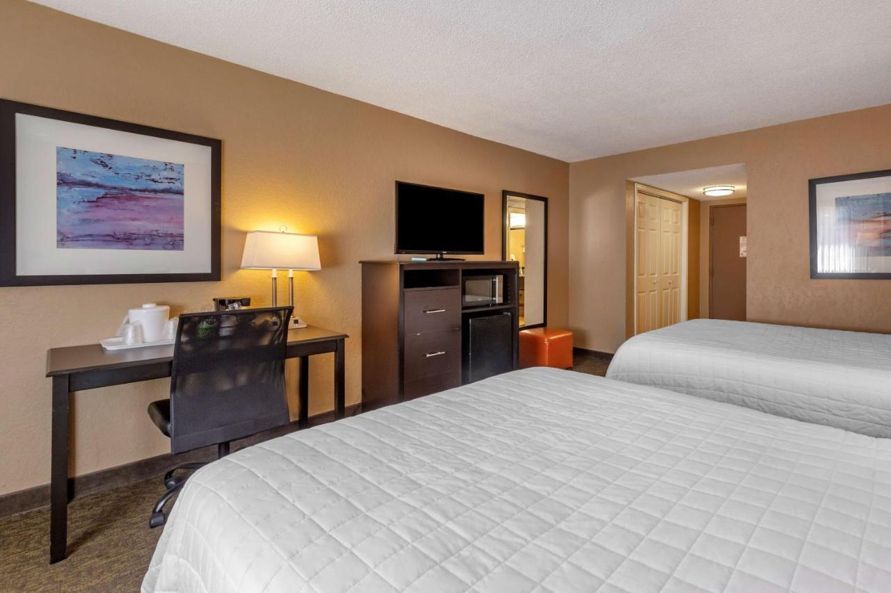 וסט פאלם ביץ' Best Western Palm Beach Lakes מראה חיצוני תמונה