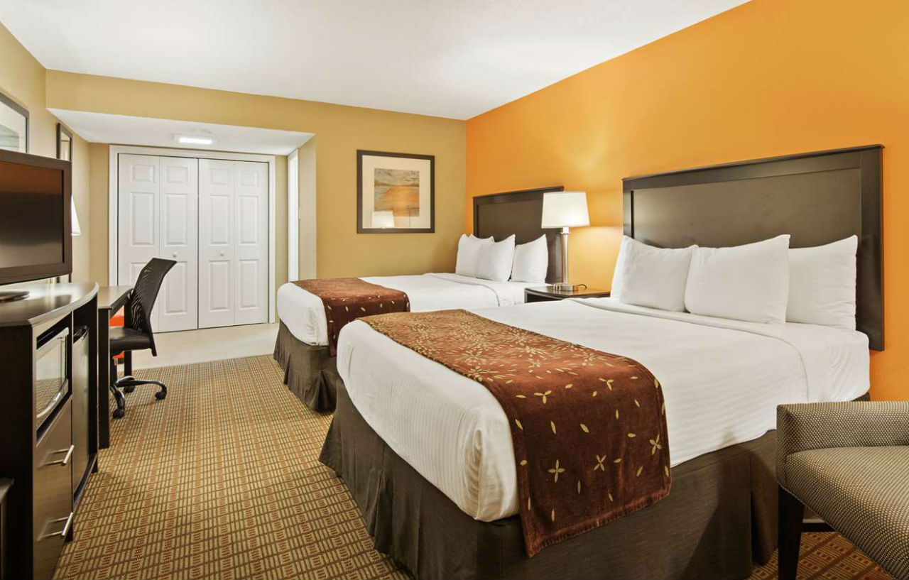 וסט פאלם ביץ' Best Western Palm Beach Lakes מראה חיצוני תמונה